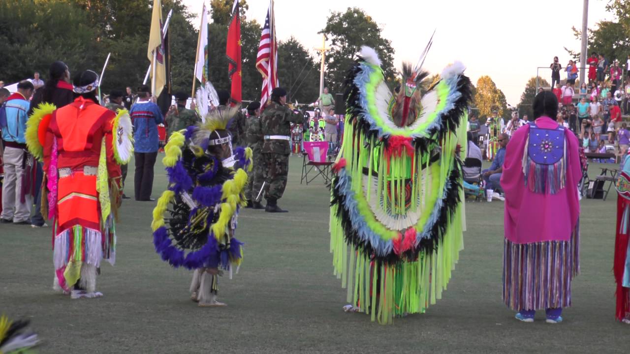 2016 Cherokee National Holiday Pow Wow - Grand Entry