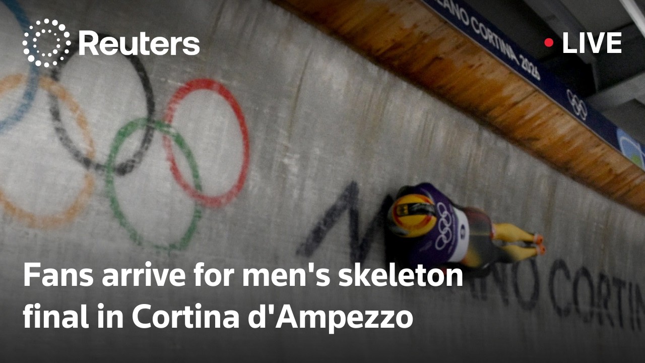 LIVE: Fans arrive for men's skeleton final in Cortina d'Ampezzo