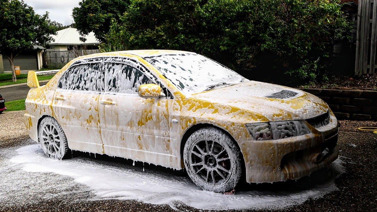 Mitsubishi Evo 9 Washed, Polished And Coated | Relaxing And Satisfying Detail