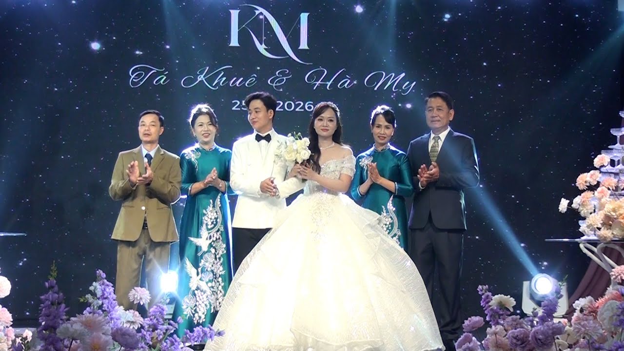 TÁ KHUÊ & HÀ MY