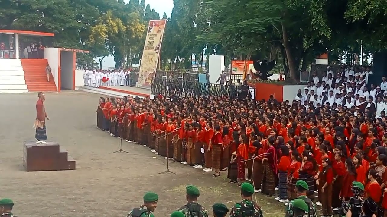 Paduan Suara SMK Negeri 1 Ende (JAMILAH WETA - Lagu Ende Lio TIGER KAMARUDIN)