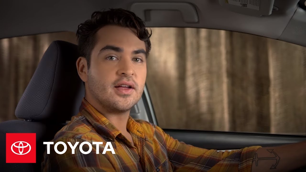 2014 Corolla How-To: Audio - Selecting a Source | Toyota