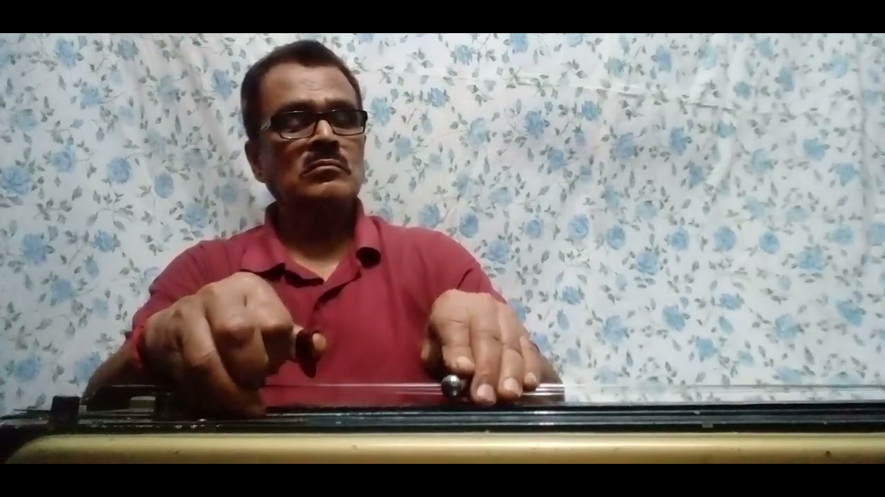 Likhe Jo Khat Tujhe ..Film .Kanya Daan ...Played By Electric Hawaiian Guitar .