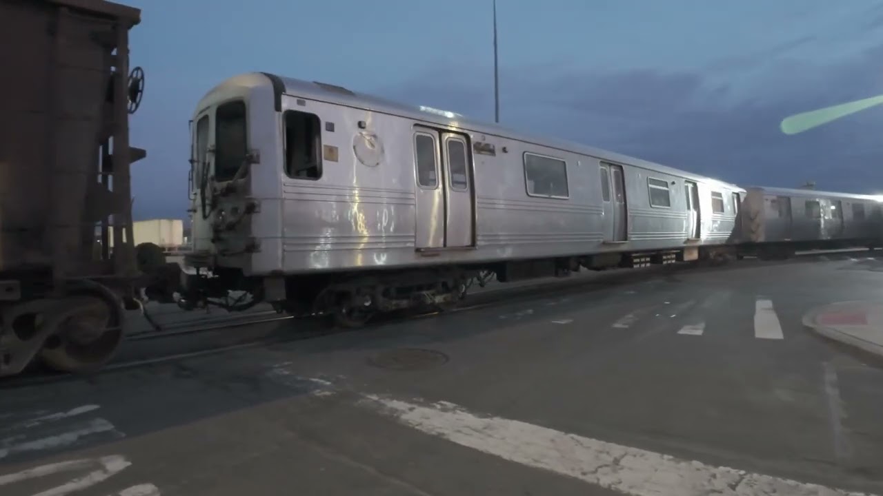 First Scrap Subway Train of the Year: NYNJ Rail Street Running Through Brooklyn
