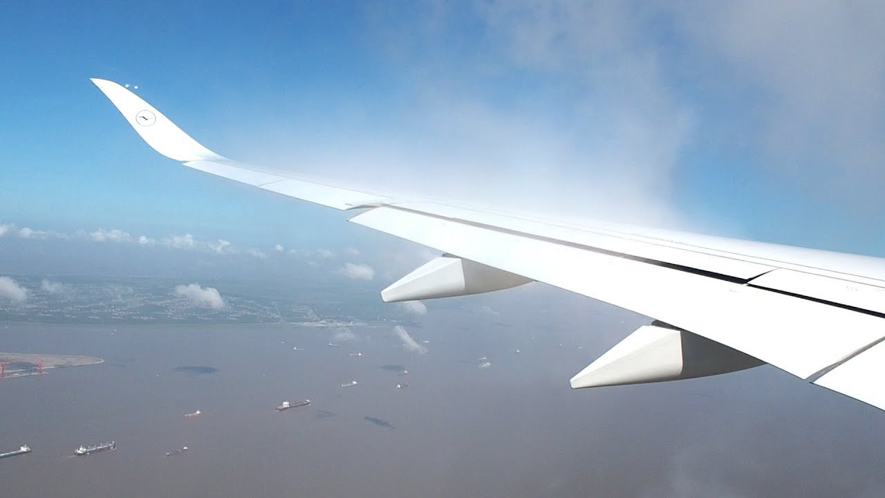 Lufthansa Airbus A350 SMOOTH Landing at Shanghai Pudong! [Full HD @ 60 fps]