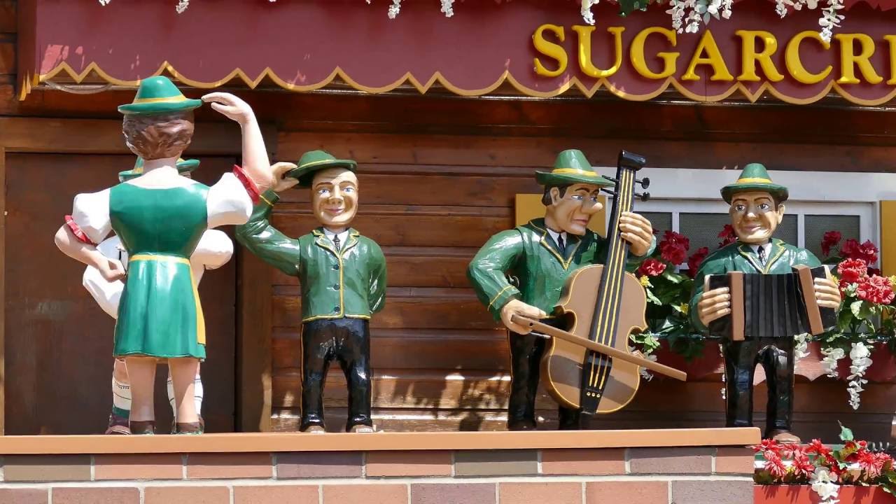 The world's largest cuckoo clock