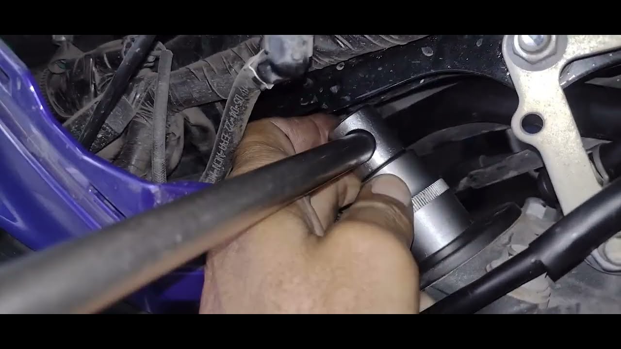 FAZER 250 2023 - COMO TIRAR AS TAMPAS DE VÁLVULAS.