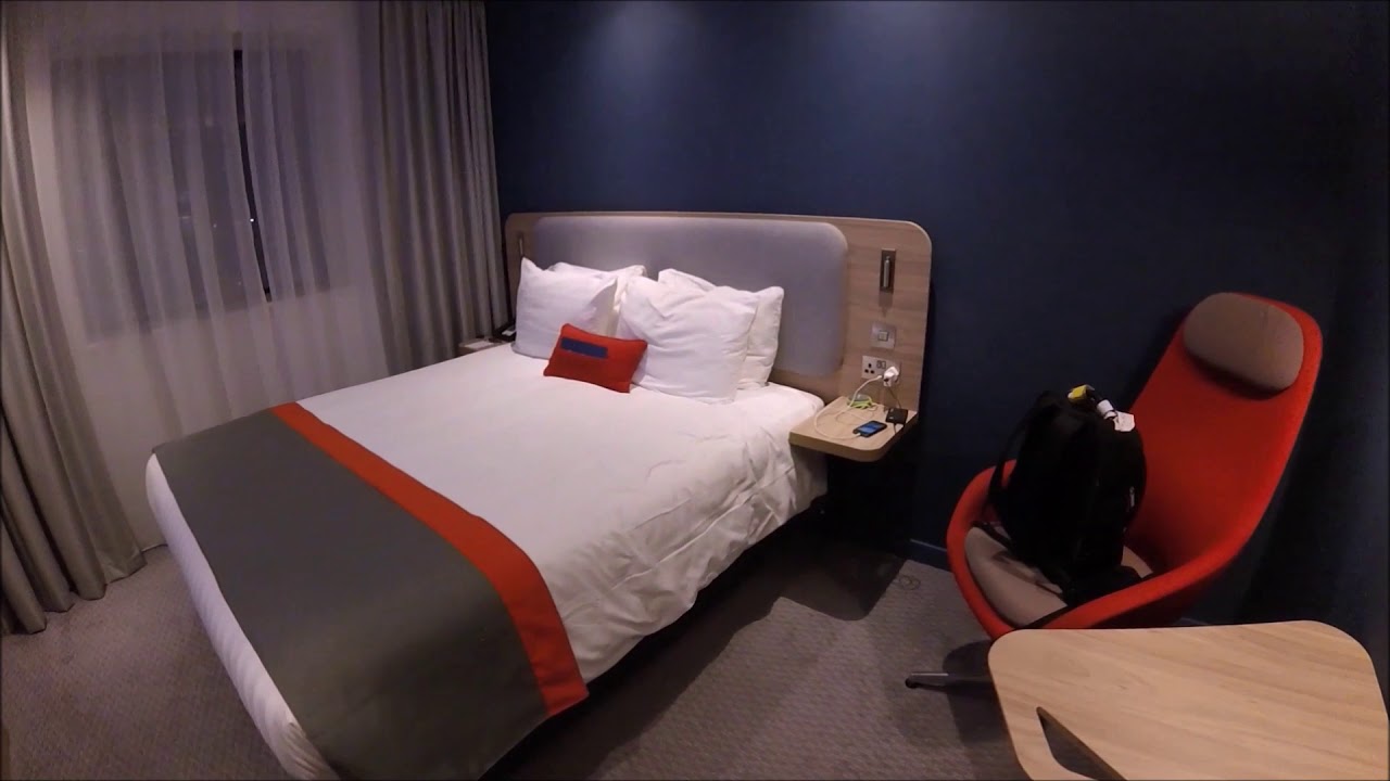Hotel Experience: Holiday Inn Terminal 4 Review