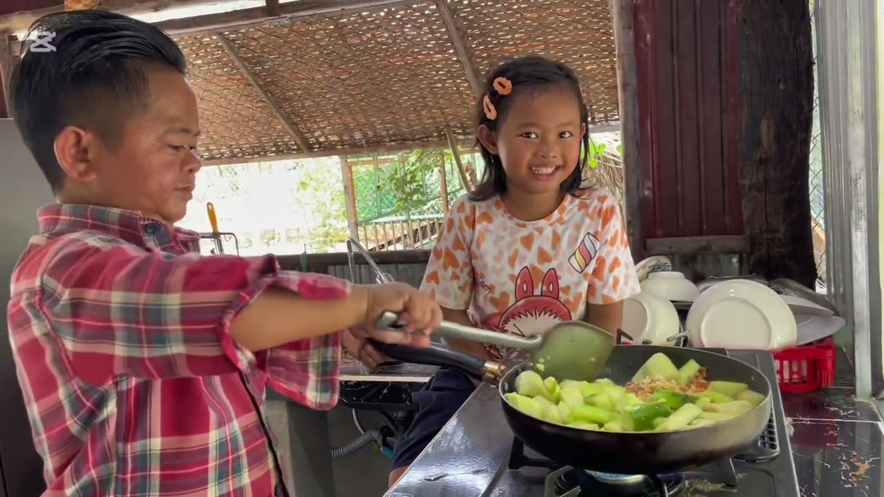 នាយក្រិន ចូលចិត្តម្ហូបឆាននោងពងទា