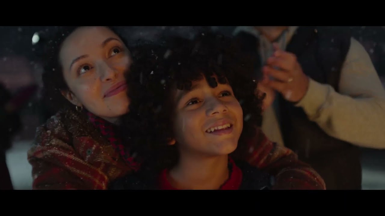Coca Cola Christmas ad 2021 -  Real Magic