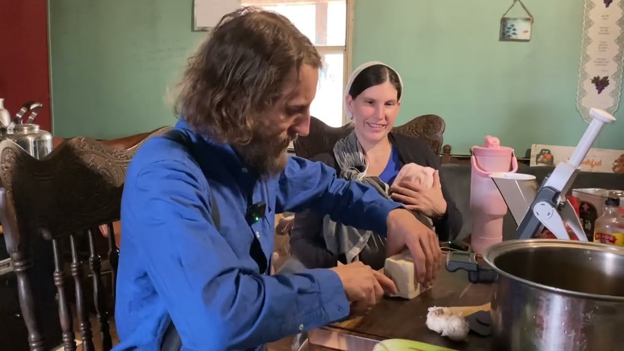 Счастливой годовщины! Часть 1! | Приготовление полезного рамена | Титус и Стефани Моррис | 27.02....