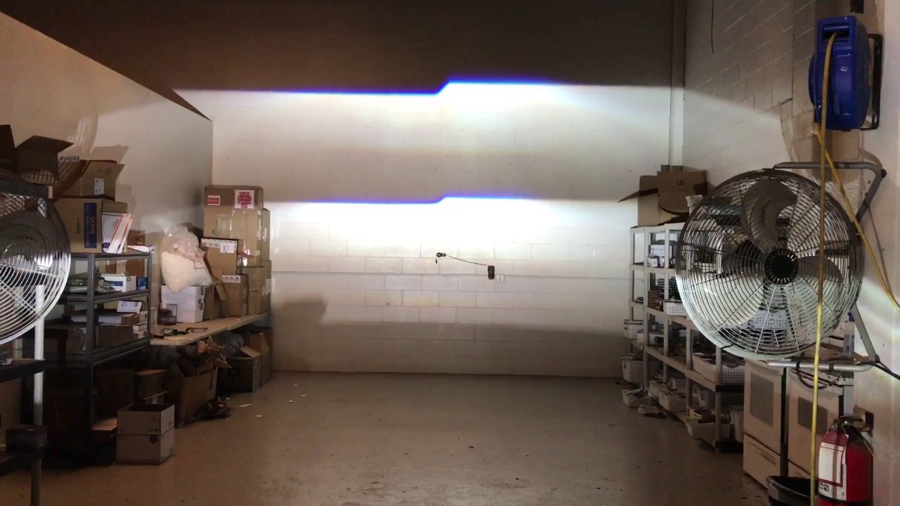 Morimoto D2S 4.0 vs G5-R Bixenon Projector Comparison