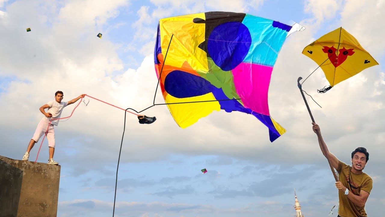 Umer 2 Kite catch With Neighbors Roof | Kite Flying Abubaker 