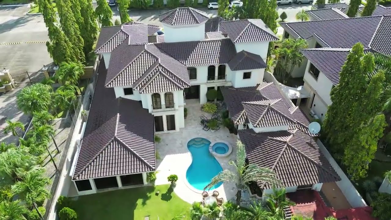 Luxury Home in Costa del Este - Panama !