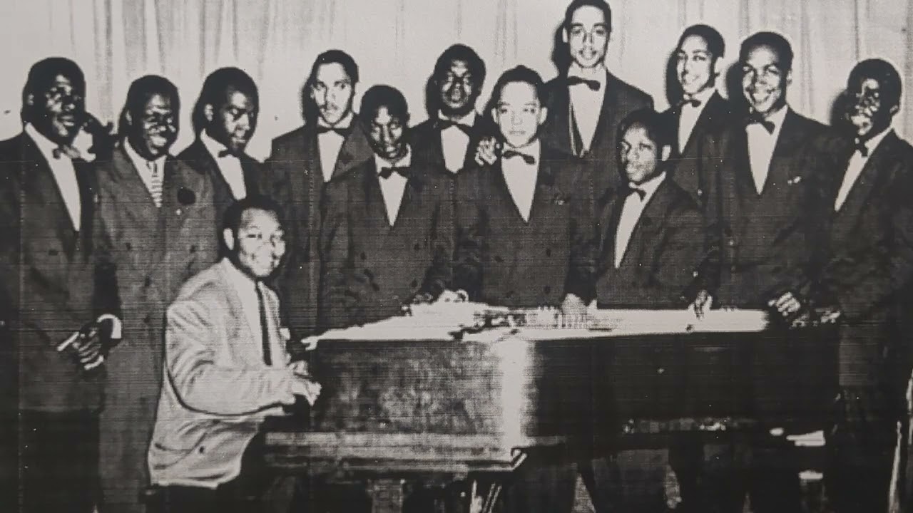 Confessin' The Blues (2 versions) - Jay McShann & His Orchestra (Walter Brown, vocal) - Decca 8559