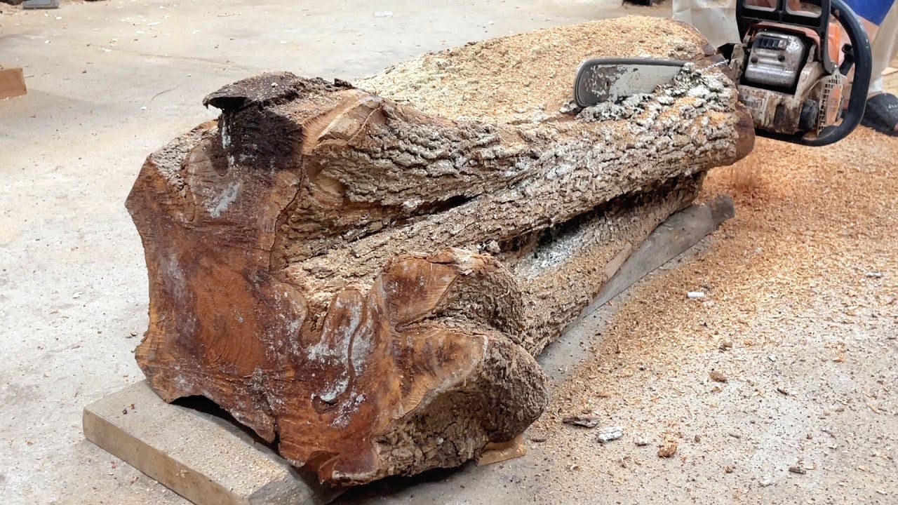 Extremely Unique Woodworking Ideas // Strange Coffee Table Design From Tree Trunk Will Surprise You