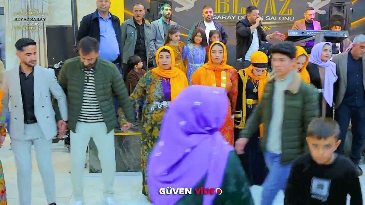 Baytimur Ailesi - Esma & Mehmet - Part 1