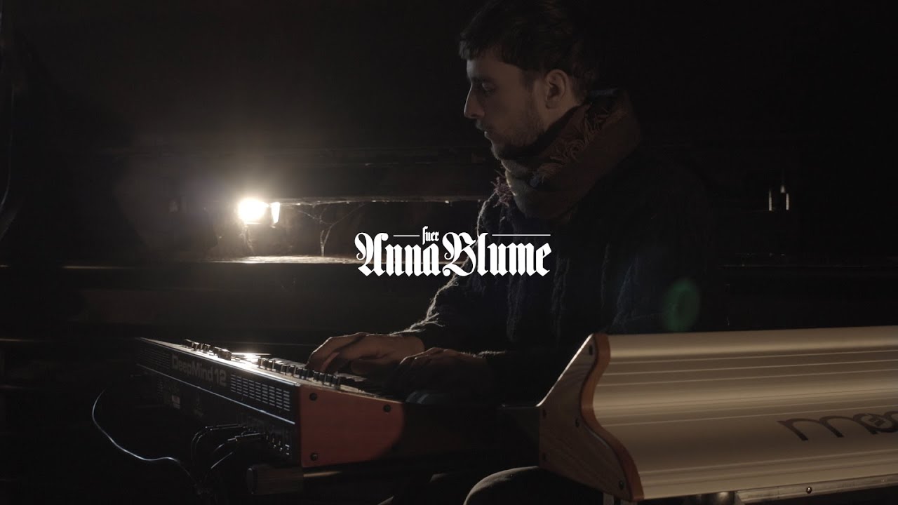 Grimm - Blurred View | f&uuml;r Anna Blume