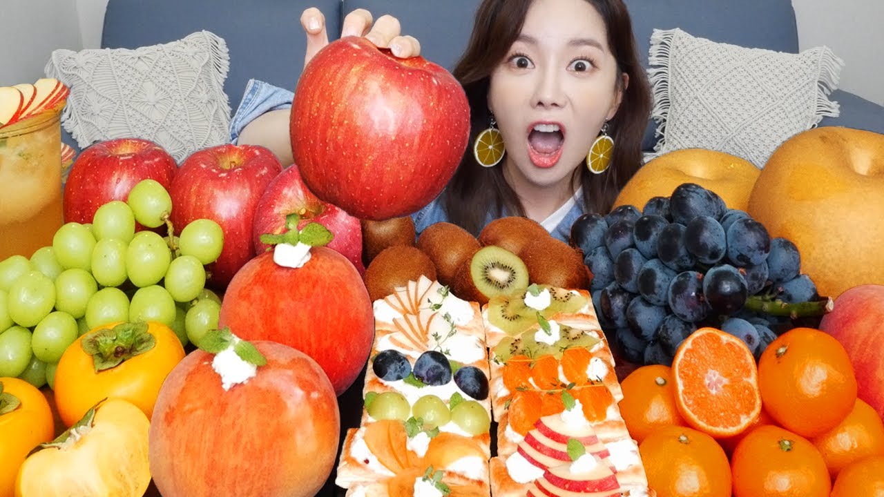 [Mukbang ASMR] Fruit party 🍎 Apple kiwi tangerine Grape 🍇 Greek Yogurt Peach canapé Eating Ssoyoung