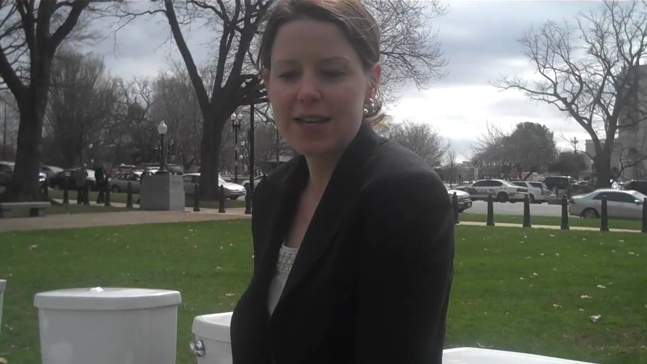 NRDC Participates in the World's Longest Toilet Queue on Capitol Hill in Honor of World Water Day