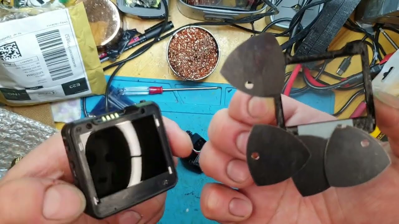 Navitel R600 GPS wymiana baterii