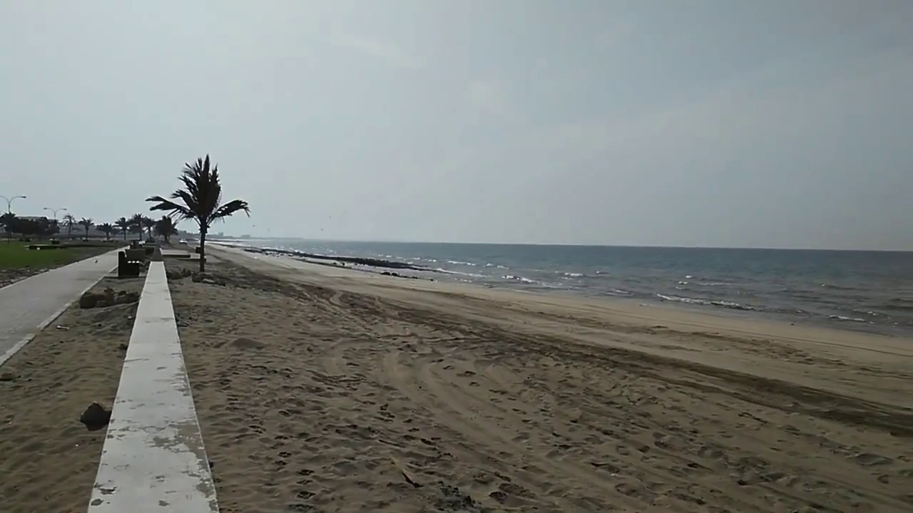 Alazibe Park منتزه العذيبة
