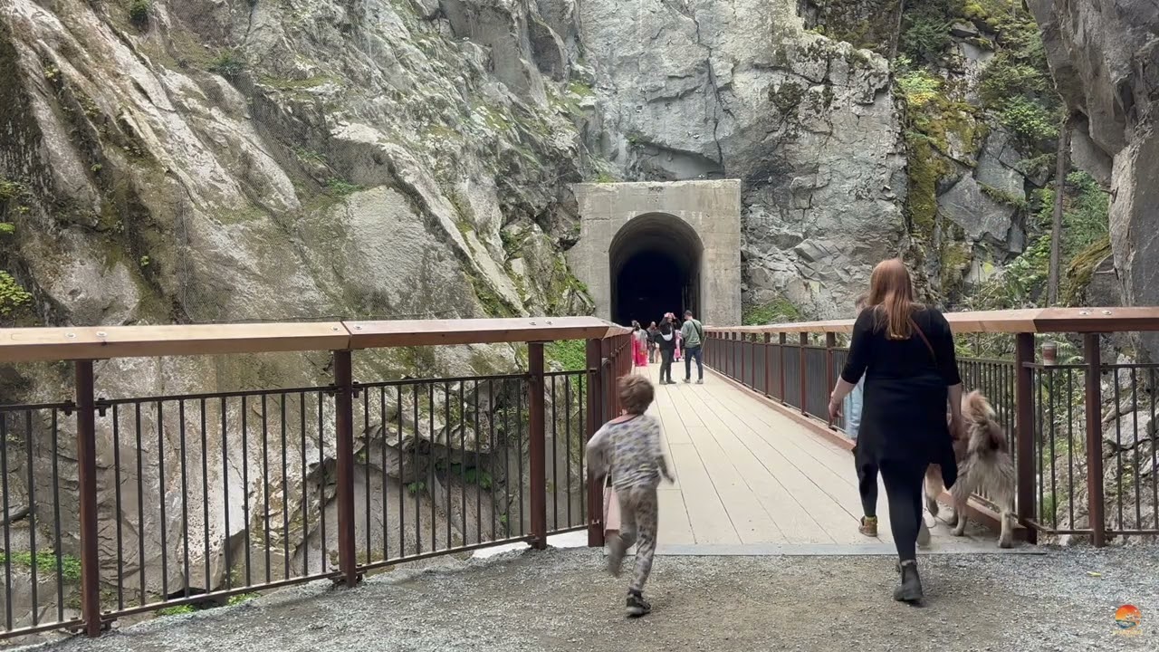 🌲🇨🇦 Explore Canada: Othello Tunnels Meditation, Nature Sounds, Brain Reset 💧⛰️ #HypnoWaveLounge