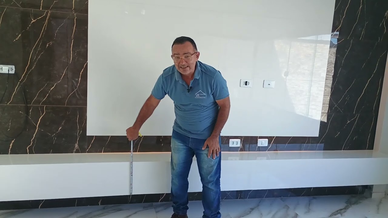 painel para TV todo no porcelanato