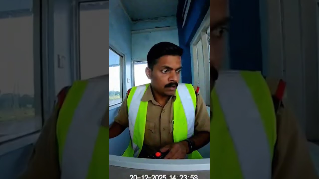 cybertruck vs.  toll Booth 🔥 #shorts #tesla #cybertruck