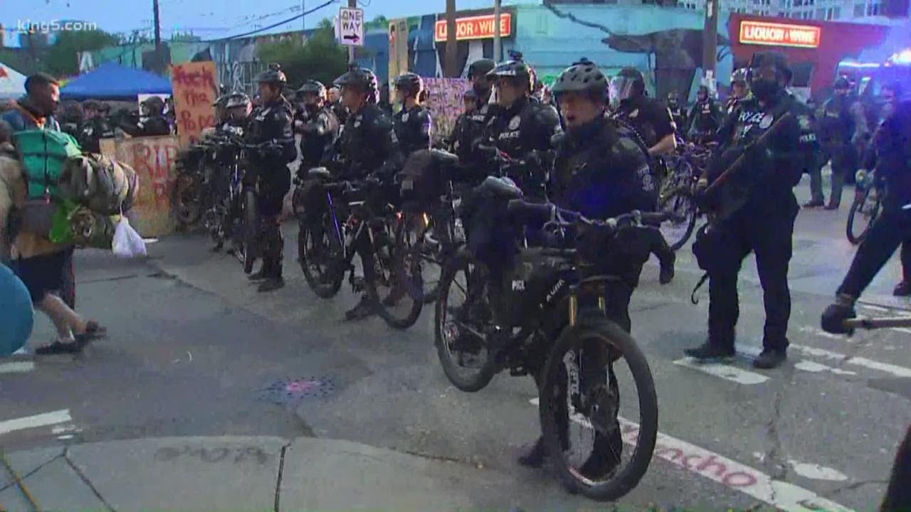 Seattle police begin making arrests in the CHOP zone