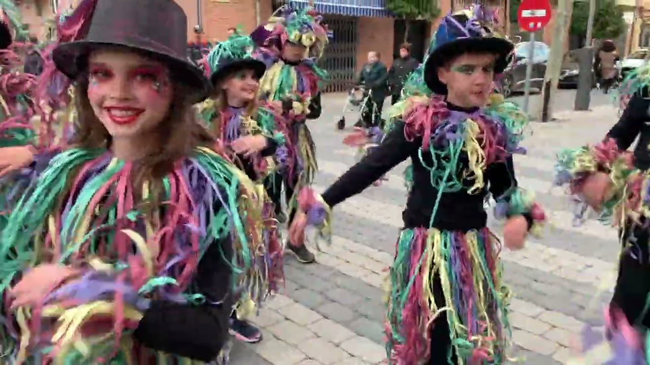 Celebramos el 50 aniversario al ritmo del carnaval