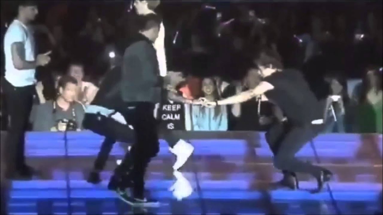 One Direction - TMH Tour Funny Moments Part 2