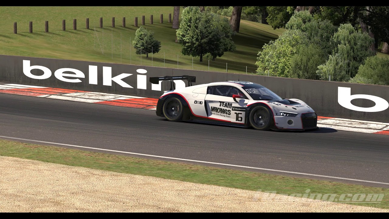 Team Vikings climbing Mt Panorama, Bathurst