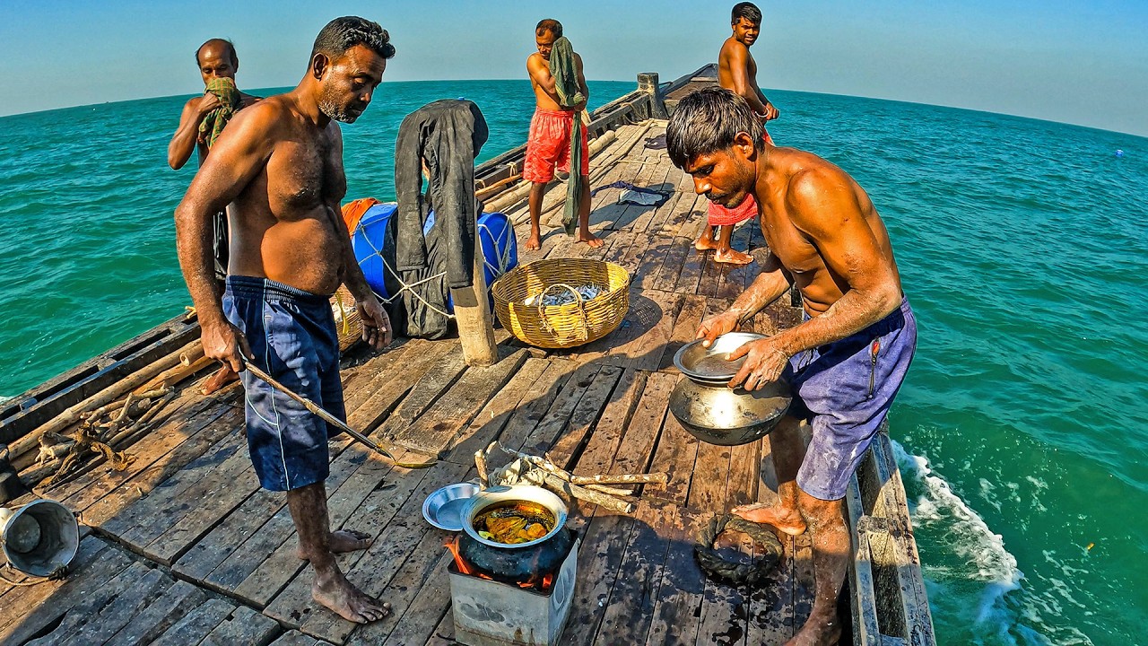 Bay of Bengal: The Tasks that are Most Important for Our Survival on a Boat