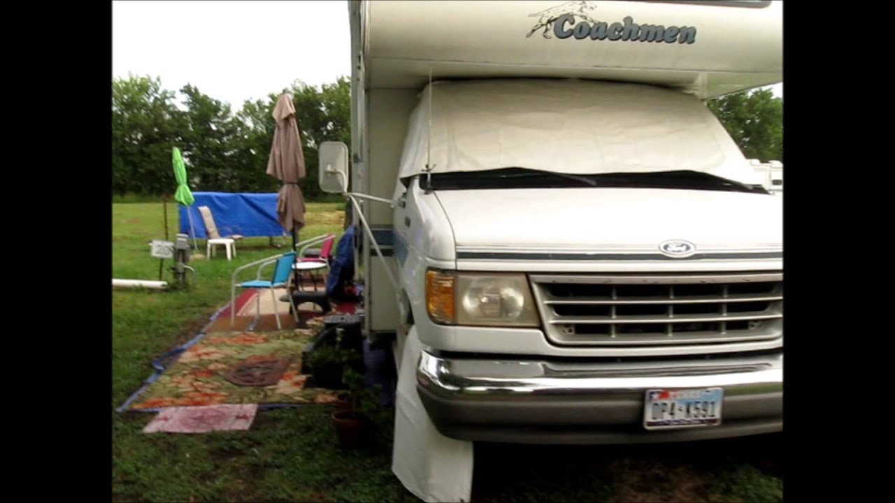 Fulltime RVing   Leveling the RV for A C drainage