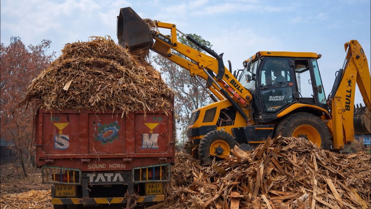 🔥Monster Loader Filling Truck in Minutes! 😲 | Heavy Machine Work | Must watch 
