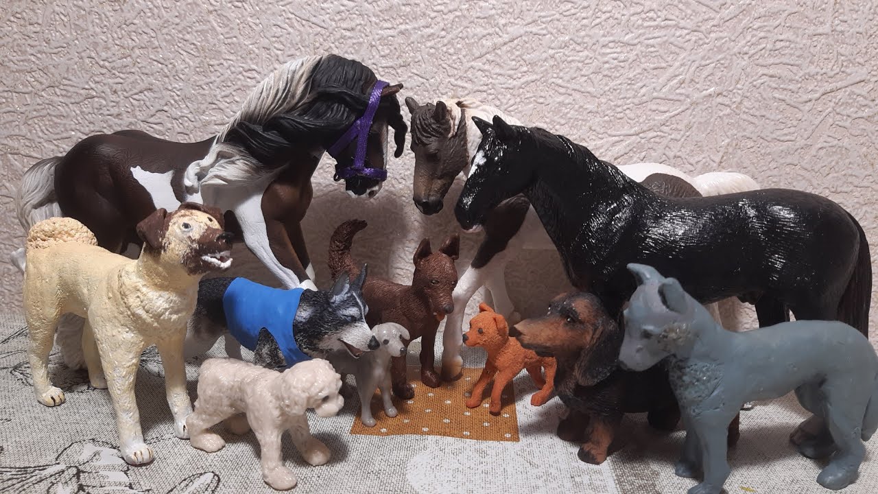 Обзор на самолепы и перекрасы лошадей и собак.