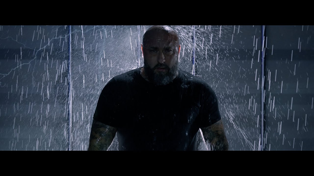 Fou Furieux - Froid dans le coeur (Vid&eacute;oclip officiel)