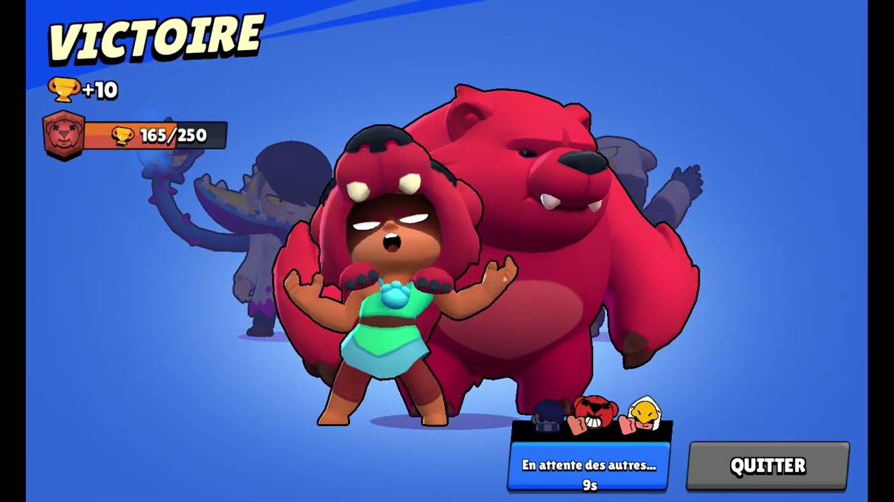 Je fais une partie de jeus sur brawl star🤩