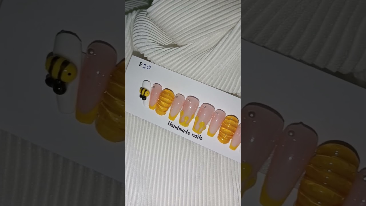 Bee nails 🐝 