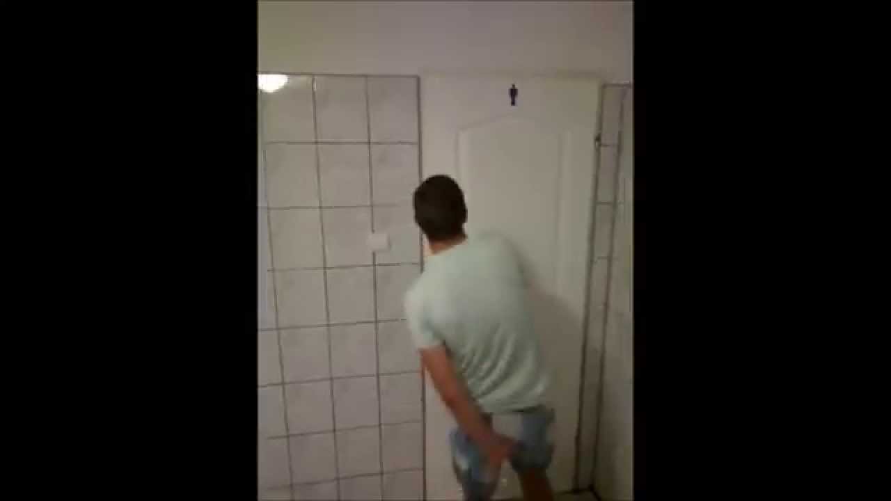 Toaleta FACEPALM