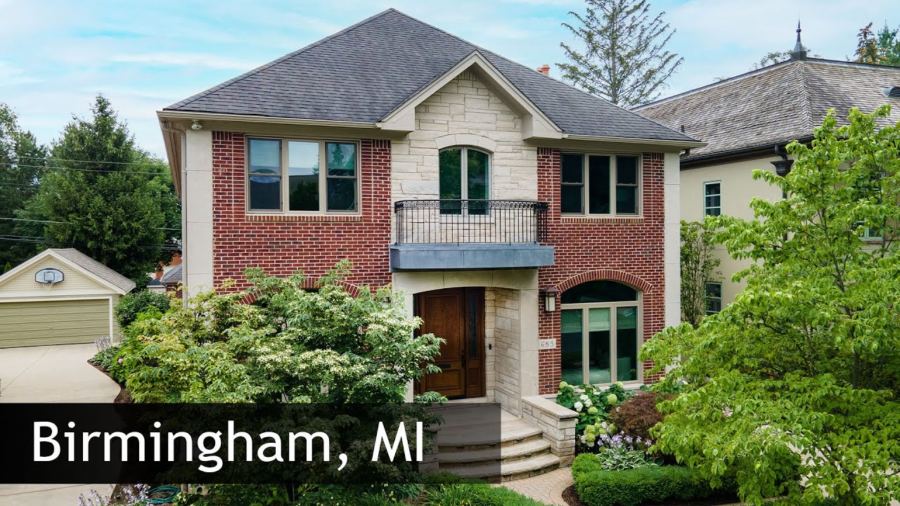 Tour of 685 Hanna St | Birmingham, MI Real Estate & Homes