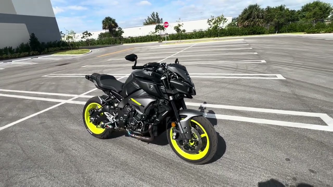 Yamaha mt 10. Это лучший мот на мой взгляд.Обзор от владельца