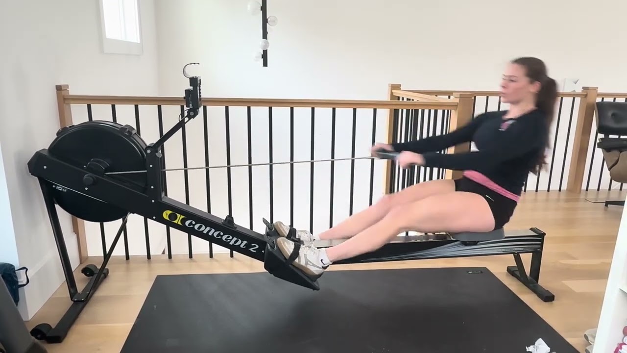 Juliet Tuncer Erg Side View