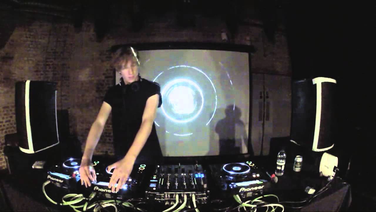 Daniel Avery Boiler Room DJ Set