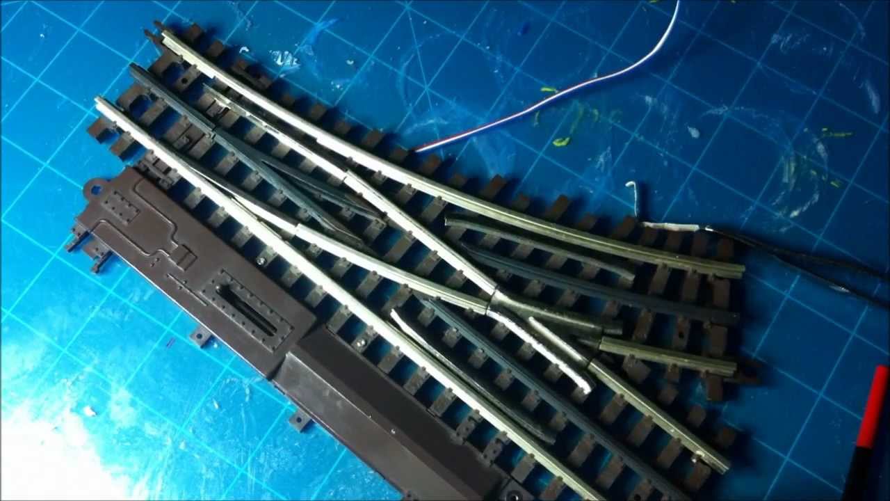 Mark Tutorial: Señales para cruce de trenes a escala O, Parte 4