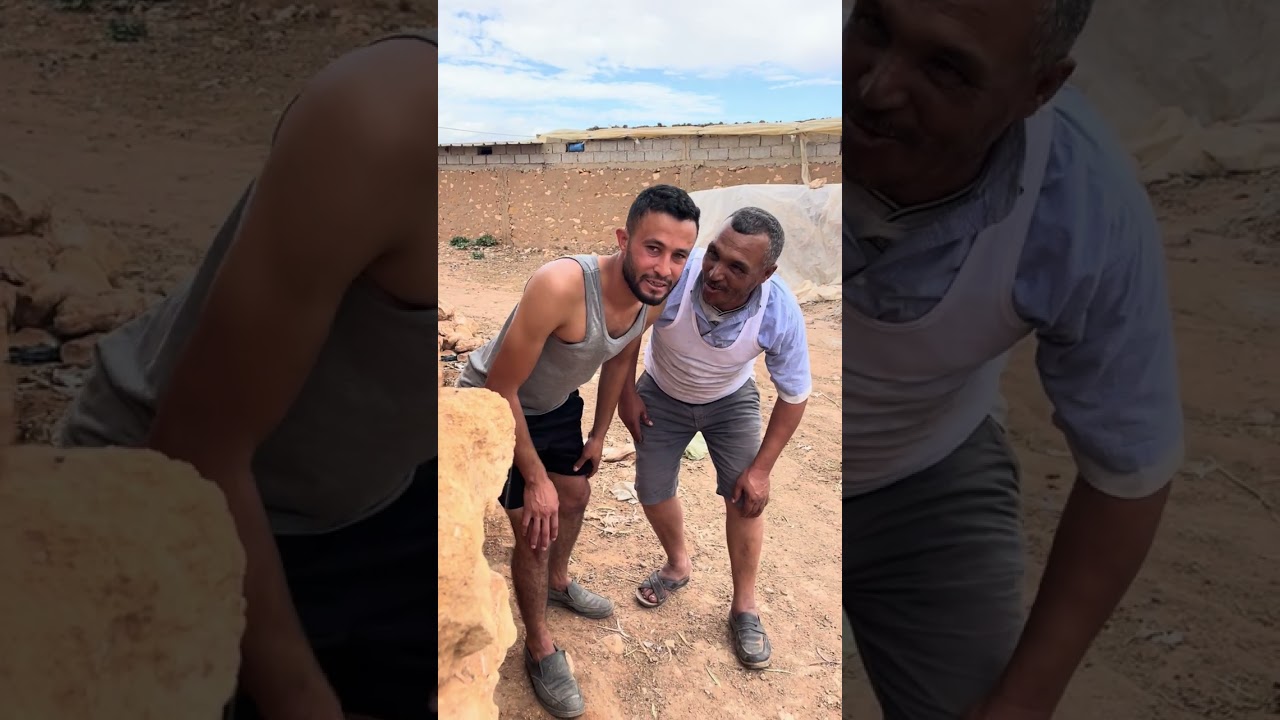 لخماس مني كي مشي لمدينة و كي دير لباس 😦
