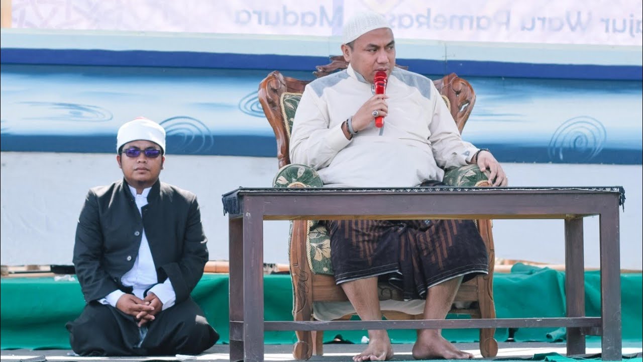 MOTIVASI PEMBANGKIT SEMANGAT BAGI PENGHAFAL AL-QUR'AN DARI RKH. MOH.TOHIR ABD HAMID.