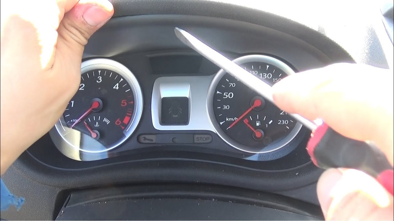 How to remove the counter CLIO 3 speedmeter