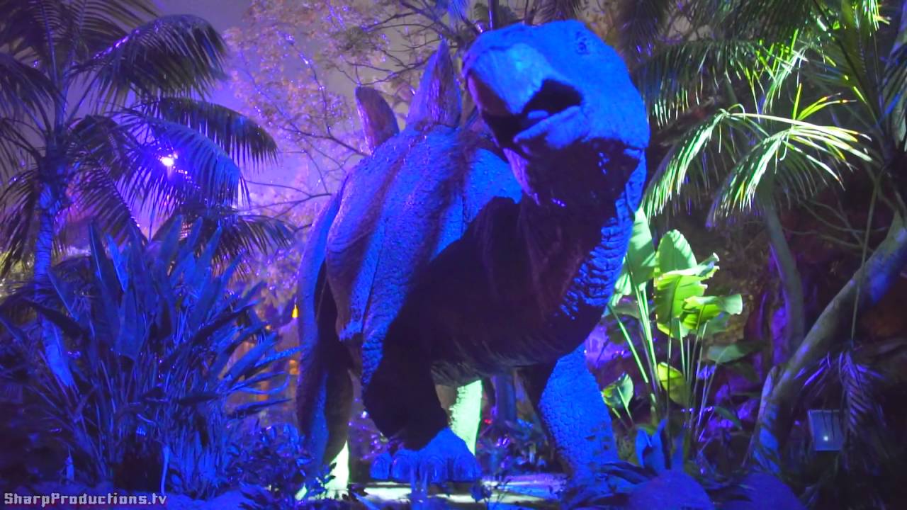 Jurassic Park In The Dark at Halloween Horror Nights 2016 Universal Studios Hollywood